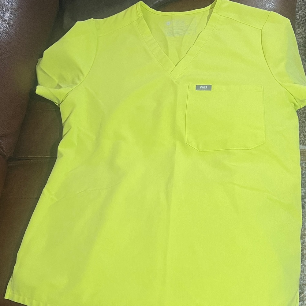 Figs Bright Yellow V-Neck Scrub Set